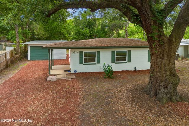 3524 CENTERHILL Drive N, Jacksonville, FL 32254