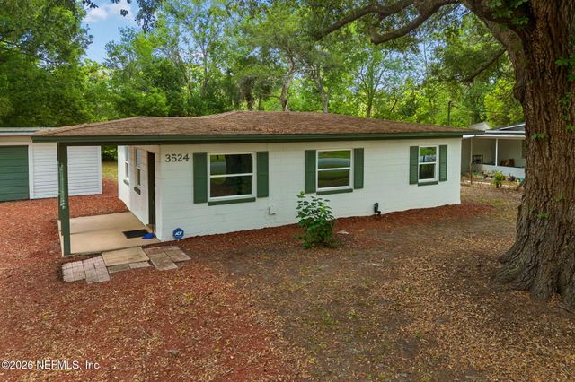 3524 CENTERHILL Drive N, Jacksonville, FL 32254