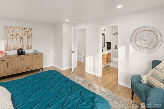 13517 246th Avenue SE, Issaquah, WA 98027