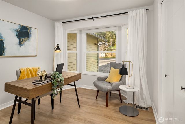 13517 246th Avenue SE, Issaquah, WA 98027