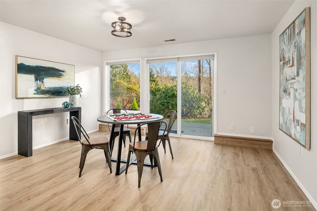 13517 246th Avenue SE, Issaquah, WA 98027