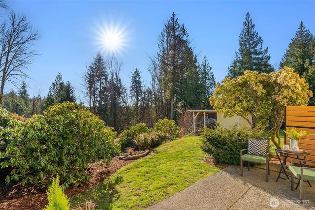 13517 246th Avenue SE, Issaquah, WA 98027