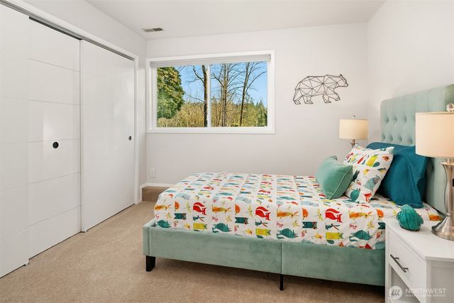 13517 246th Avenue SE, Issaquah, WA 98027