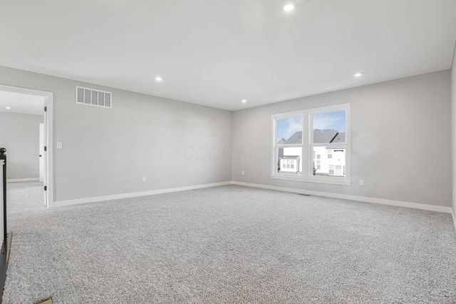 6076 Honey Farm Way, Grove City, OH 43123