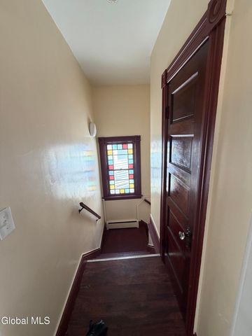131 Furman Street, Schenectady, NY 12304