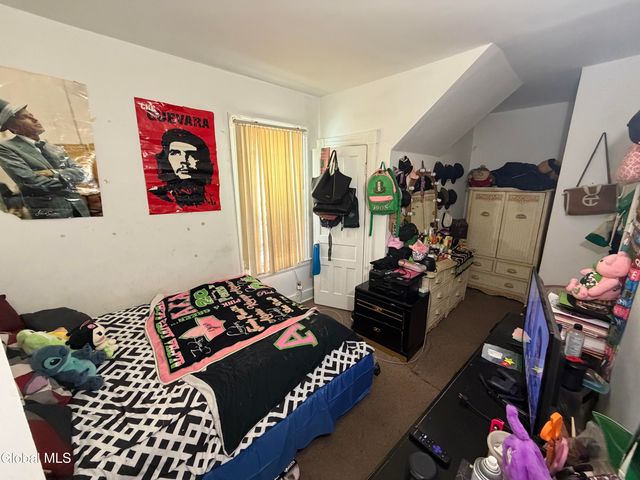 131 Furman Street, Schenectady, NY 12304