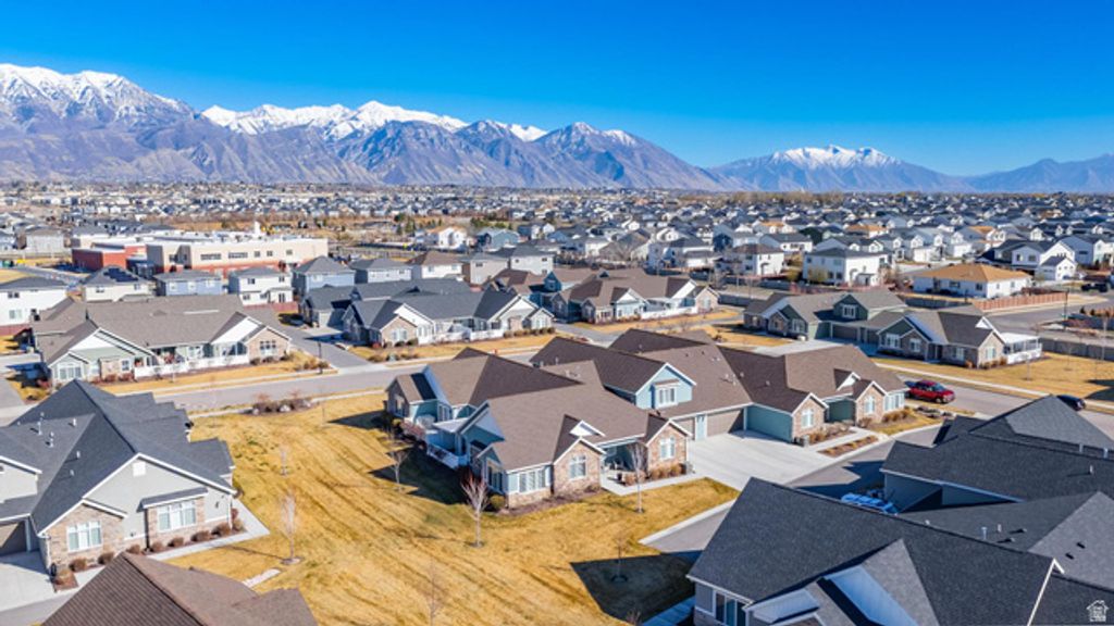 Image 30 of property listing at 417 N MALLARD DR #D, Vineyard, UT 84059