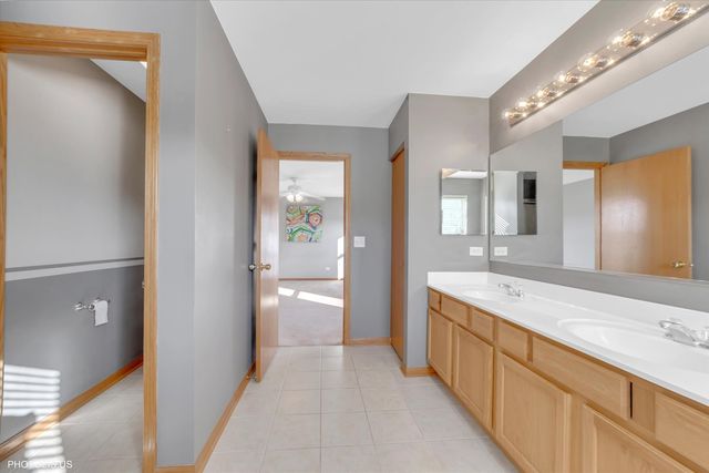 24525 Champion Drive, Plainfield, IL 60585