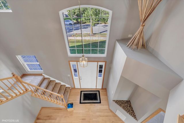 24525 Champion Drive, Plainfield, IL 60585