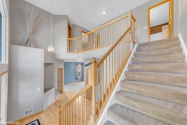 24525 Champion Drive, Plainfield, IL 60585