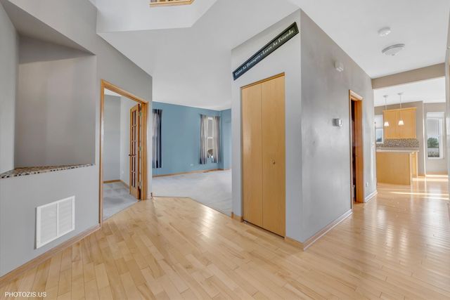 24525 Champion Drive, Plainfield, IL 60585