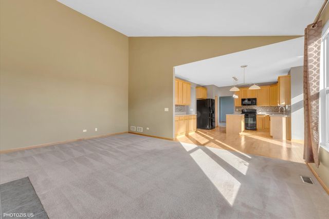 24525 Champion Drive, Plainfield, IL 60585