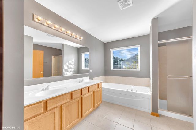 24525 Champion Drive, Plainfield, IL 60585