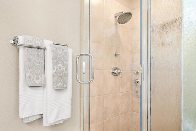 2 Ortalon Avenue, Santa Cruz, CA 95060