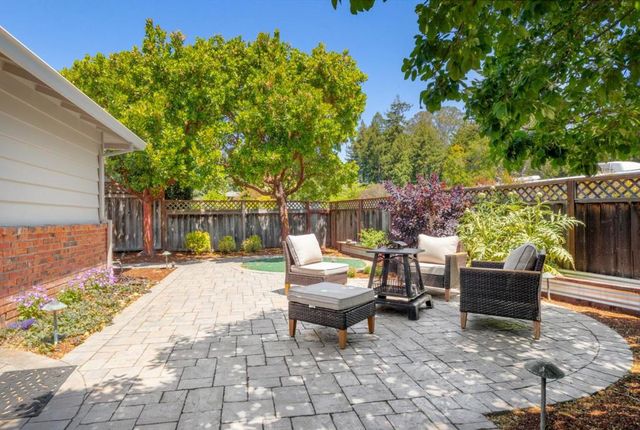 2 Ortalon Avenue, Santa Cruz, CA 95060
