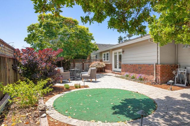 2 Ortalon Avenue, Santa Cruz, CA 95060