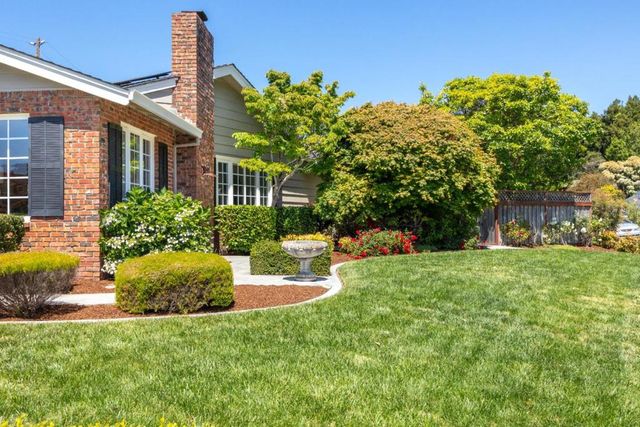 2 Ortalon Avenue, Santa Cruz, CA 95060