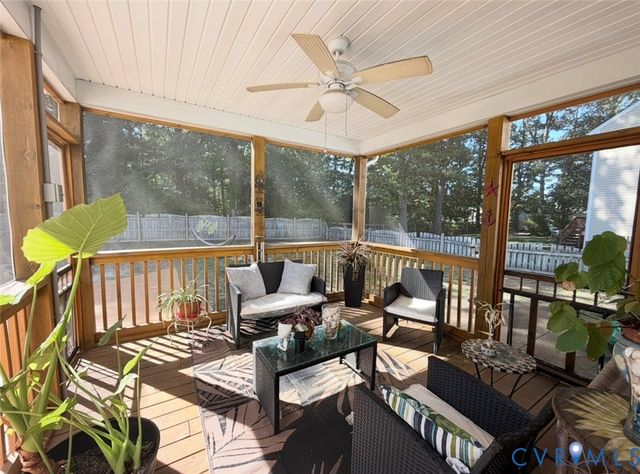 7016 Narragansett Ct, Hanover, VA 23111