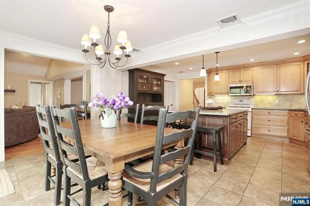 408 Bergen Boulevard, Oradell, NJ 07649