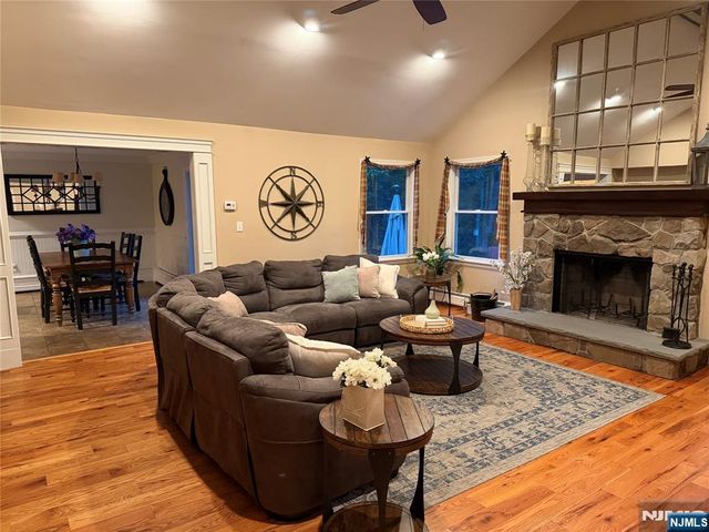 408 Bergen Boulevard, Oradell, NJ 07649