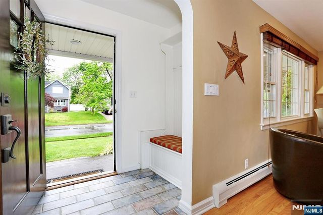 408 Bergen Boulevard, Oradell, NJ 07649