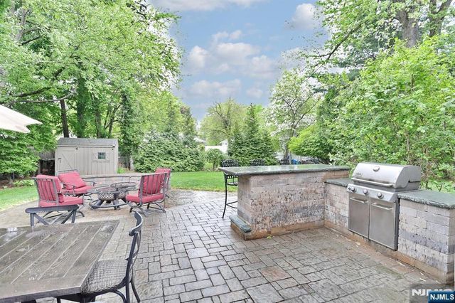 408 Bergen Boulevard, Oradell, NJ 07649