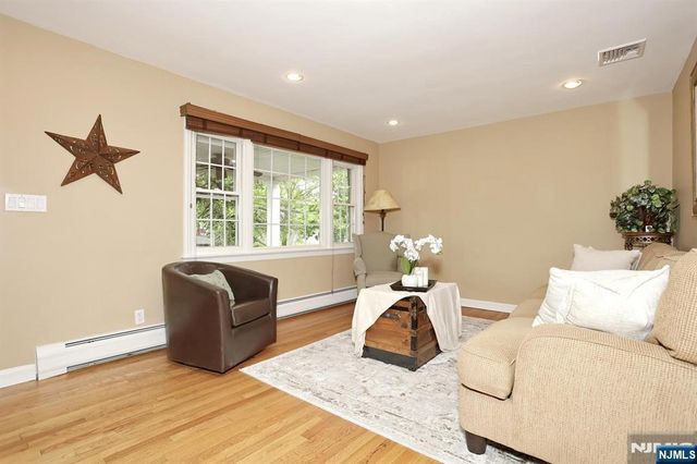 408 Bergen Boulevard, Oradell, NJ 07649