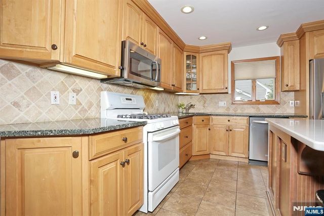 408 Bergen Boulevard, Oradell, NJ 07649