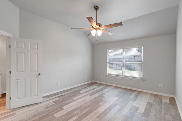 811 Cutting Horse Drive, Mansfield, TX 76063