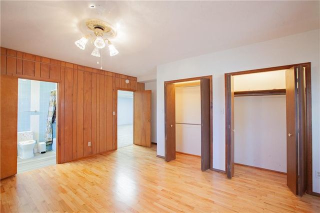 14610 State Route DD Highway, Savannah, MO 64485