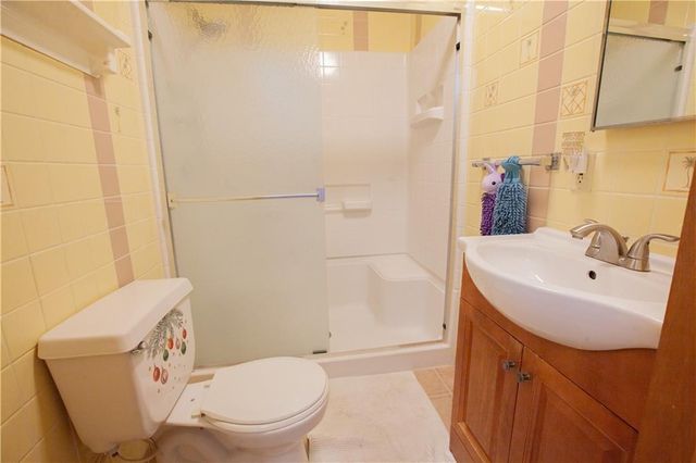 14610 State Route DD Highway, Savannah, MO 64485