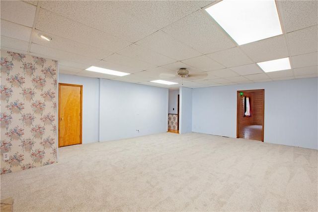 14610 State Route DD Highway, Savannah, MO 64485