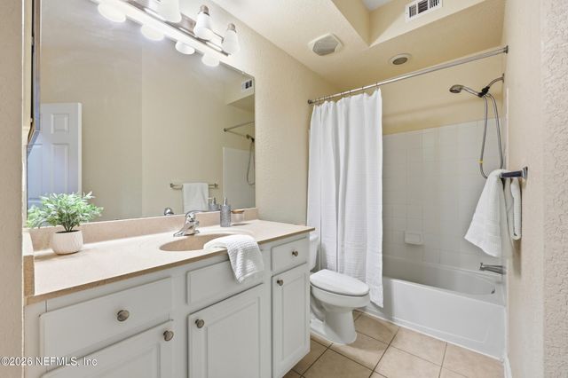 10075 GATE Parkway N 305, Jacksonville, FL 32246
