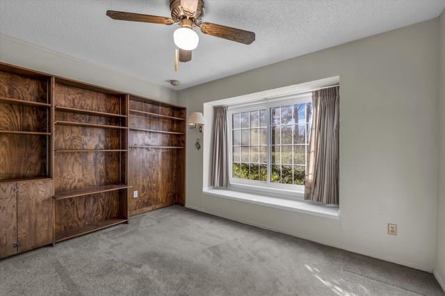 805 Evelyn Drive, Lorena, TX 76655