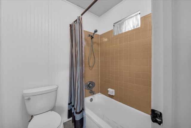 805 Evelyn Drive, Lorena, TX 76655