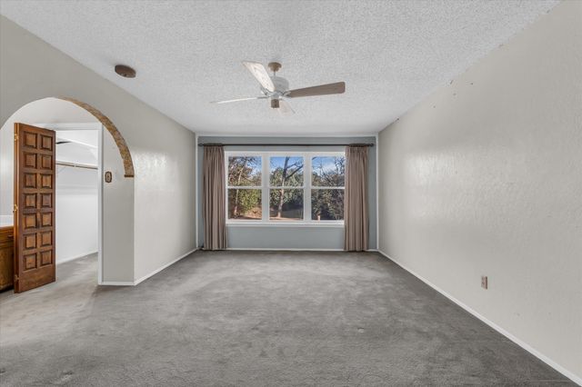 805 Evelyn Drive, Lorena, TX 76655