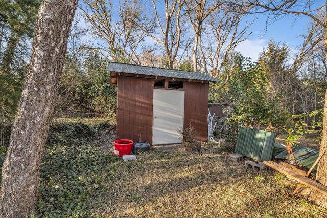 805 Evelyn Drive, Lorena, TX 76655