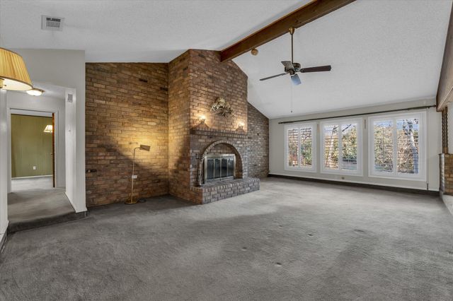 805 Evelyn Drive, Lorena, TX 76655