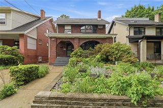 6328 Douglas St, Squirrel Hill, PA 15217