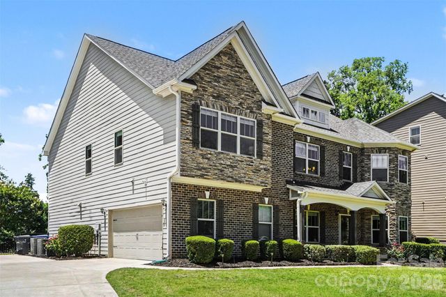 15301 Guthrie Drive, Huntersville, NC 28078