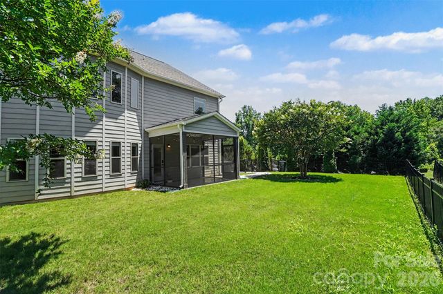 15301 Guthrie Drive, Huntersville, NC 28078