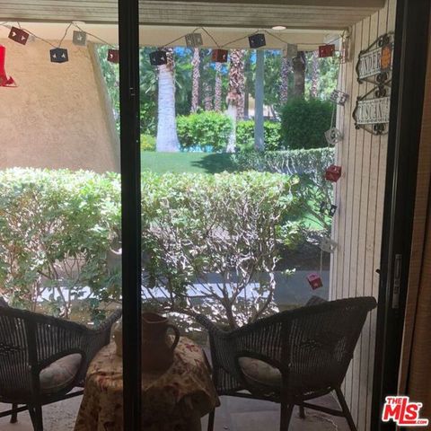 2801 N Los Felices Circle D, Palm Springs, CA 92262
