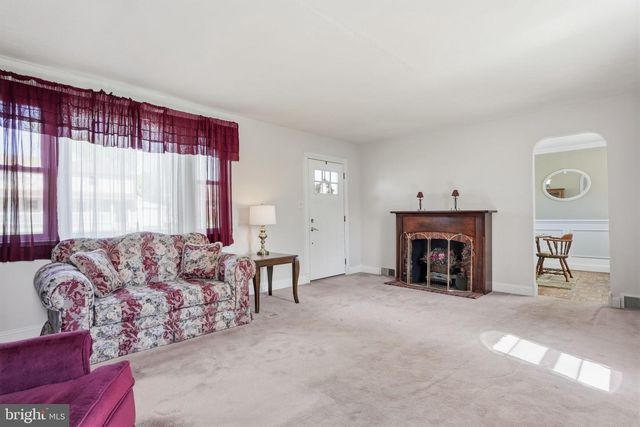 1615 PLEASANT DR, Feasterville Trevose, PA 19053