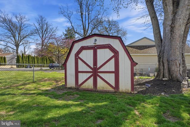 1615 PLEASANT DR, Feasterville Trevose, PA 19053