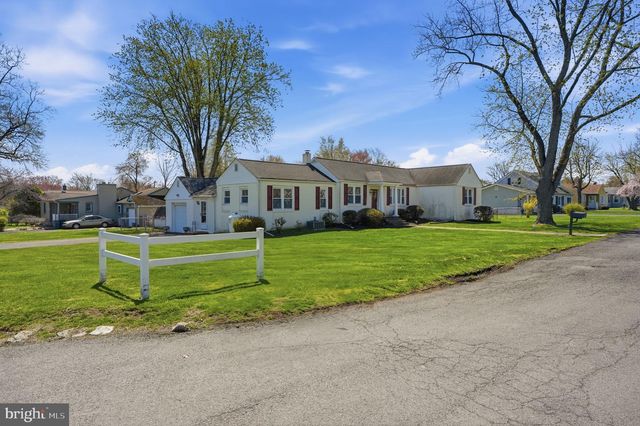 1615 PLEASANT DR, Feasterville Trevose, PA 19053