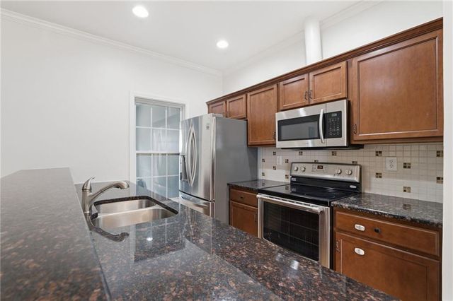 8 Weyman Avenue SW, Atlanta, GA 30315