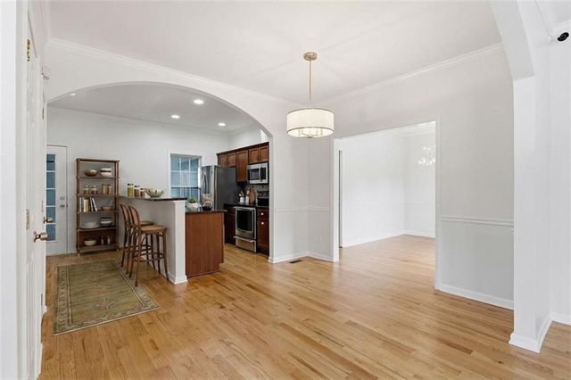 8 Weyman Avenue SW, Atlanta, GA 30315