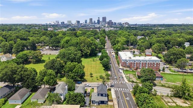 8 Weyman Avenue SW, Atlanta, GA 30315