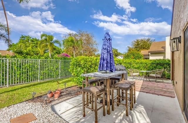 83 N Ironwood Way N, Palm Beach Gardens, FL 33418