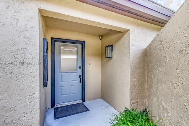 83 N Ironwood Way N, Palm Beach Gardens, FL 33418
